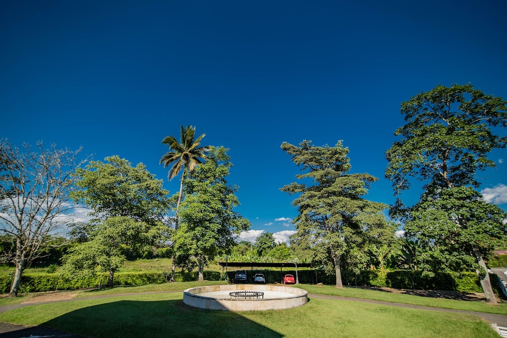Casa Hotel El Triangulo