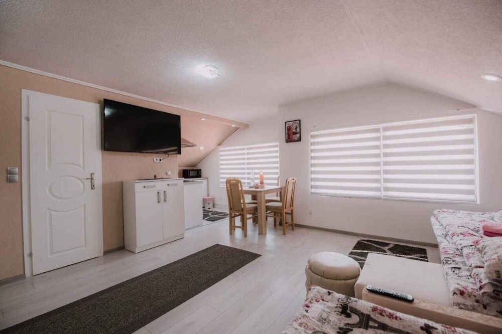 Luxury Apartments view 5