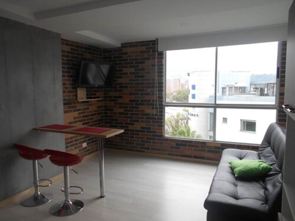 San Peter Suites