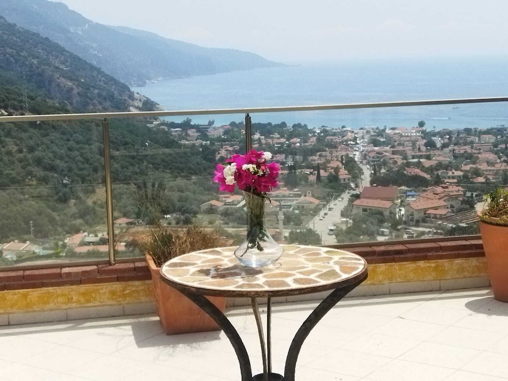 Villa Symbola - Image 45
