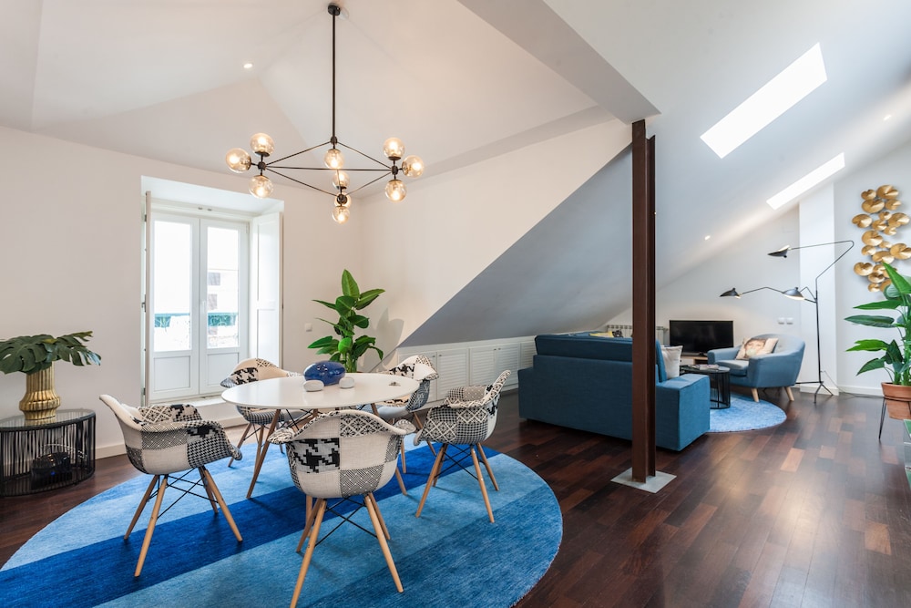 Casa da Barroca: spacious A-location designer loft