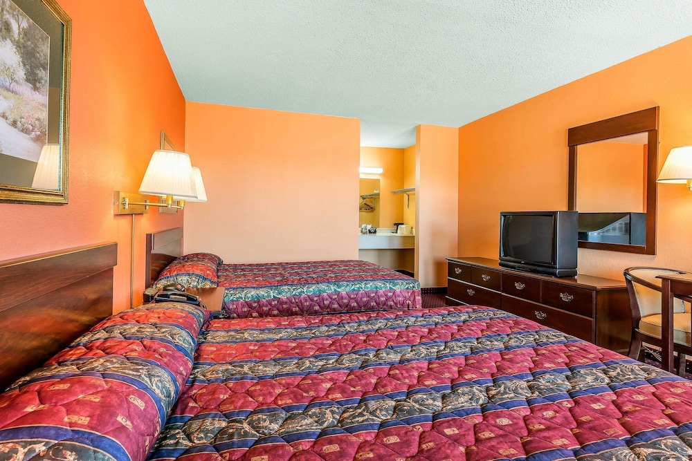 Econo Lodge Lavonia I-85