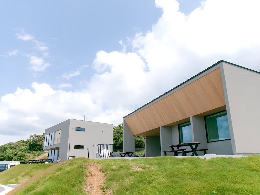 VILLA MIKURI TSUNOSHIMA