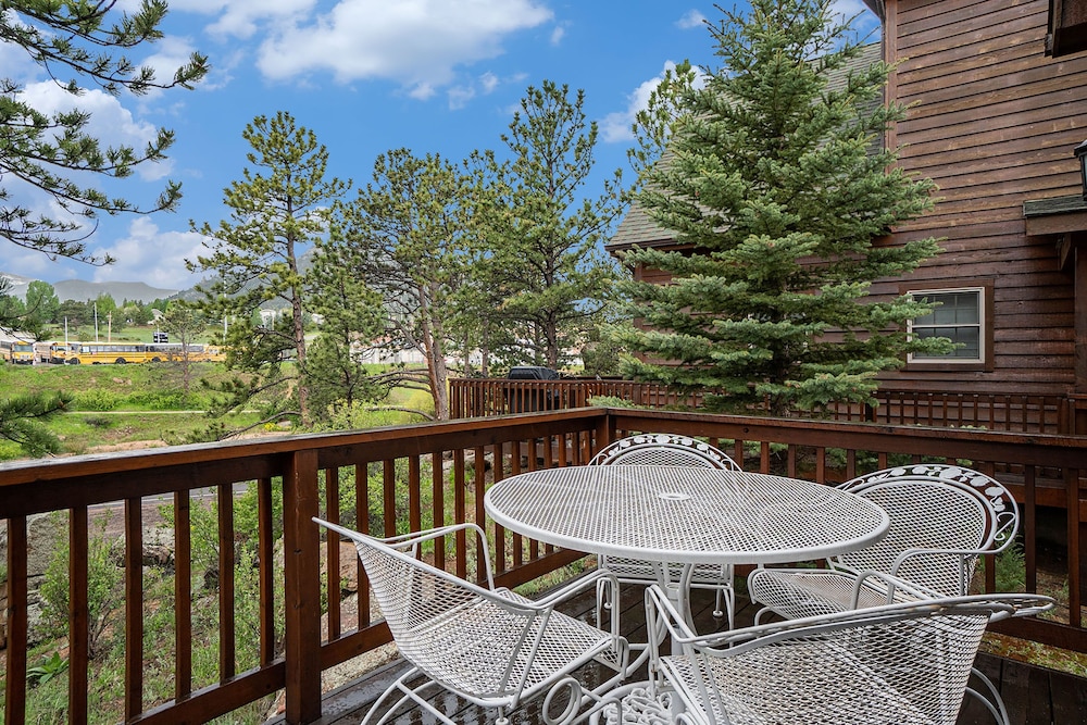 Solitude Condos - Estes Park CO