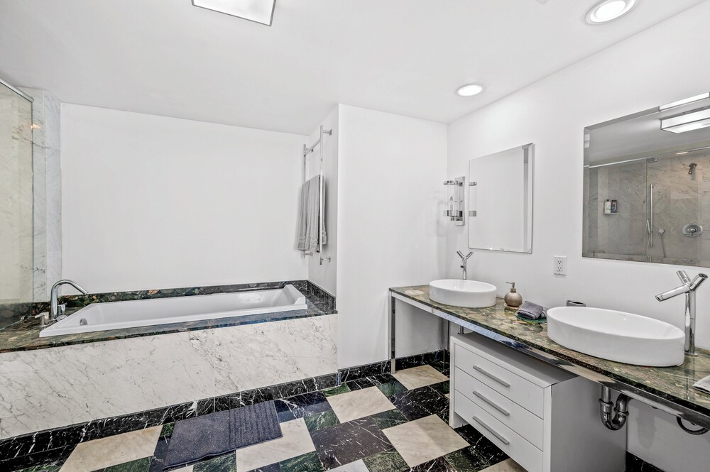 Icon Brickell