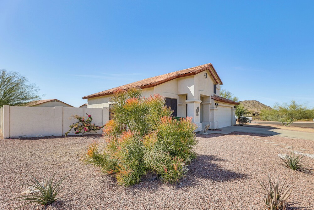 Community Perks & Trails: Goodyear Retreat!