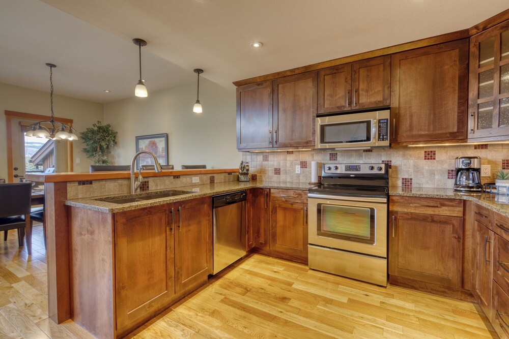 Fairmont Creek Property Rentals The Residences
