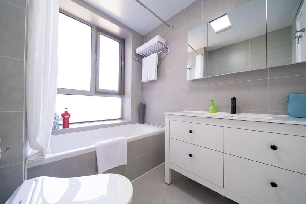 Tyms 2BR 1BA Suite Yongxin