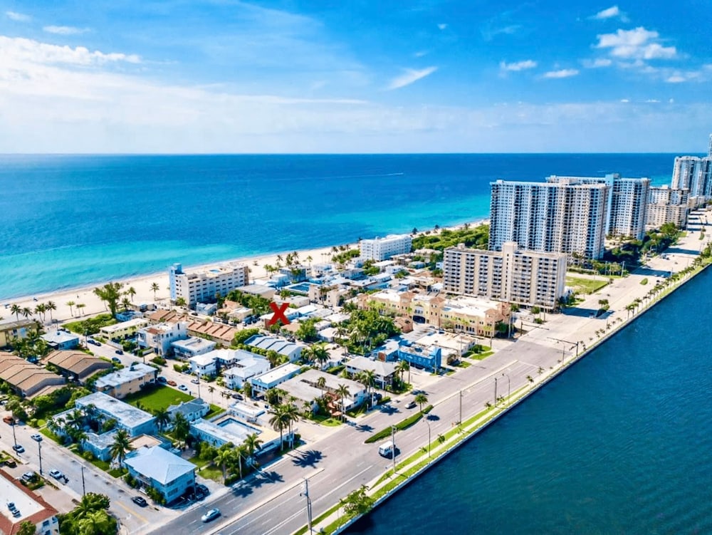 Southwinds 8 for 2 Steps to Beach Boardwalk