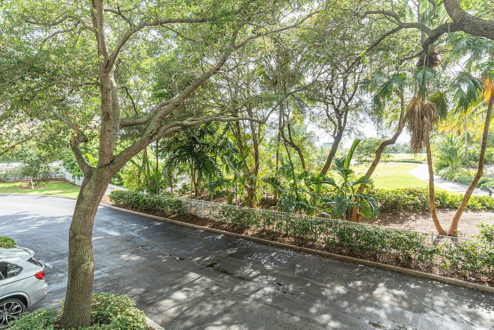 Promenade at Aventura