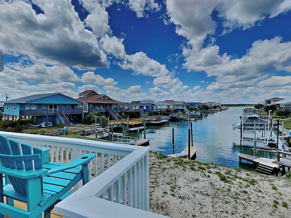 The Last Dollar Cottage by Topsail Realty