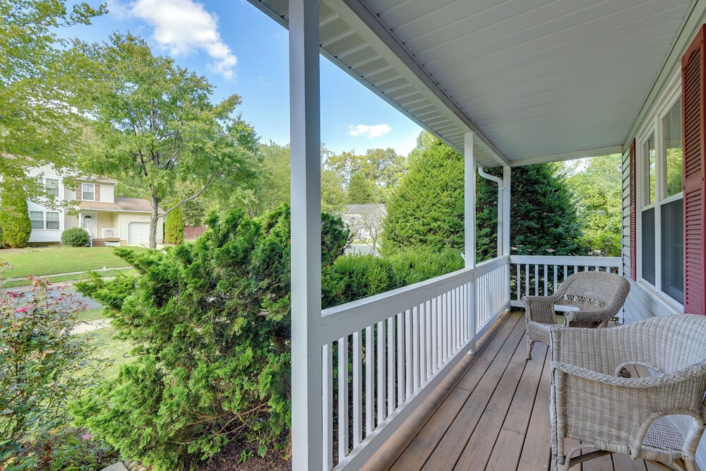 Room to Work & Relax! Laurel Home w/ Office, Yard