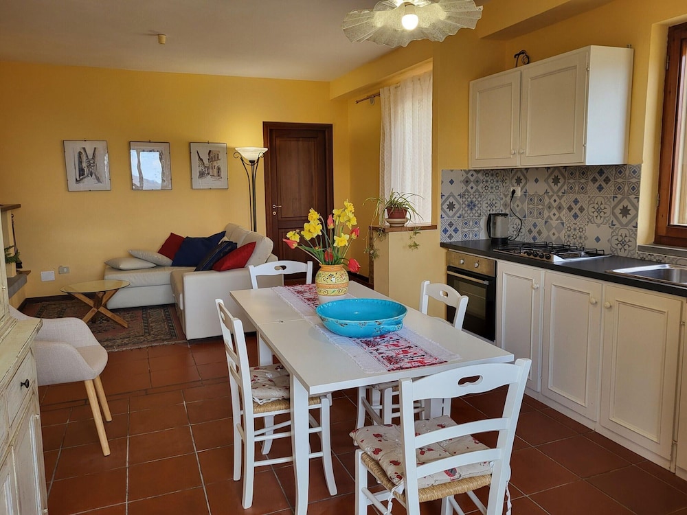 Apartment Monte Santa Maria With Pool Views