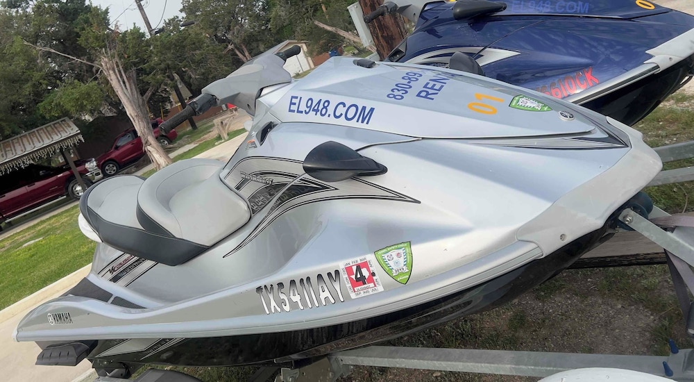 EL948