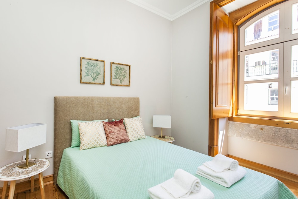 LxWay Apartments Rua da Prata view 3