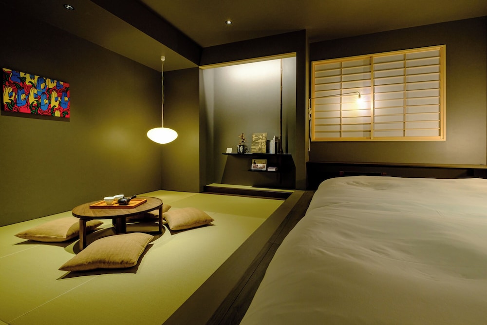 YANAKA SOW