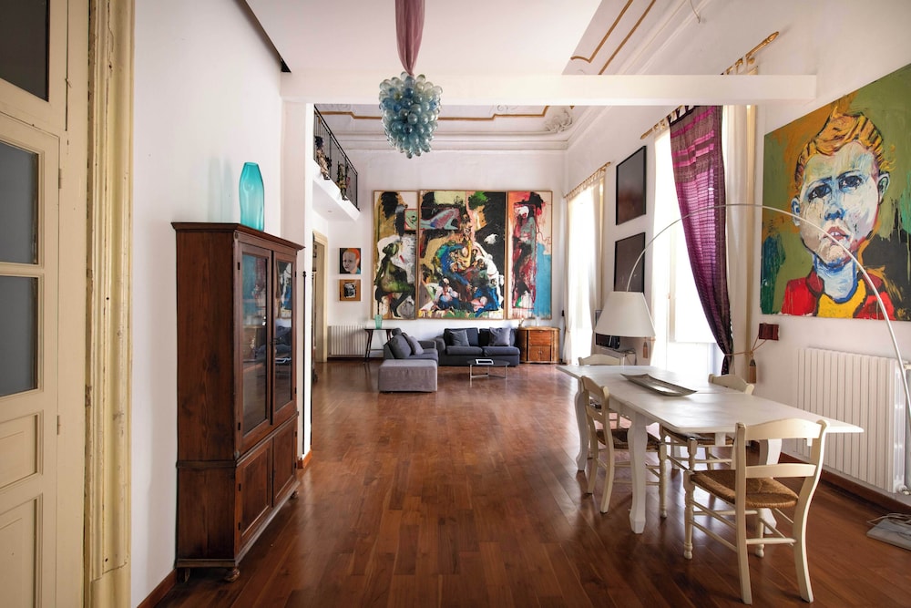 I Saloni del Principe by Wonderful Italy
