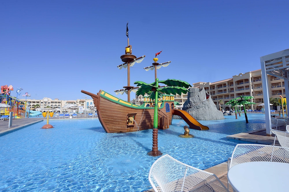 Pickalbatros White Beach Resort - Hurghada