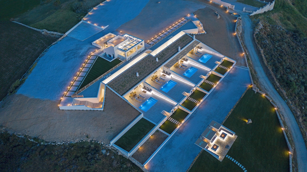 La Grande Vue Private Villas