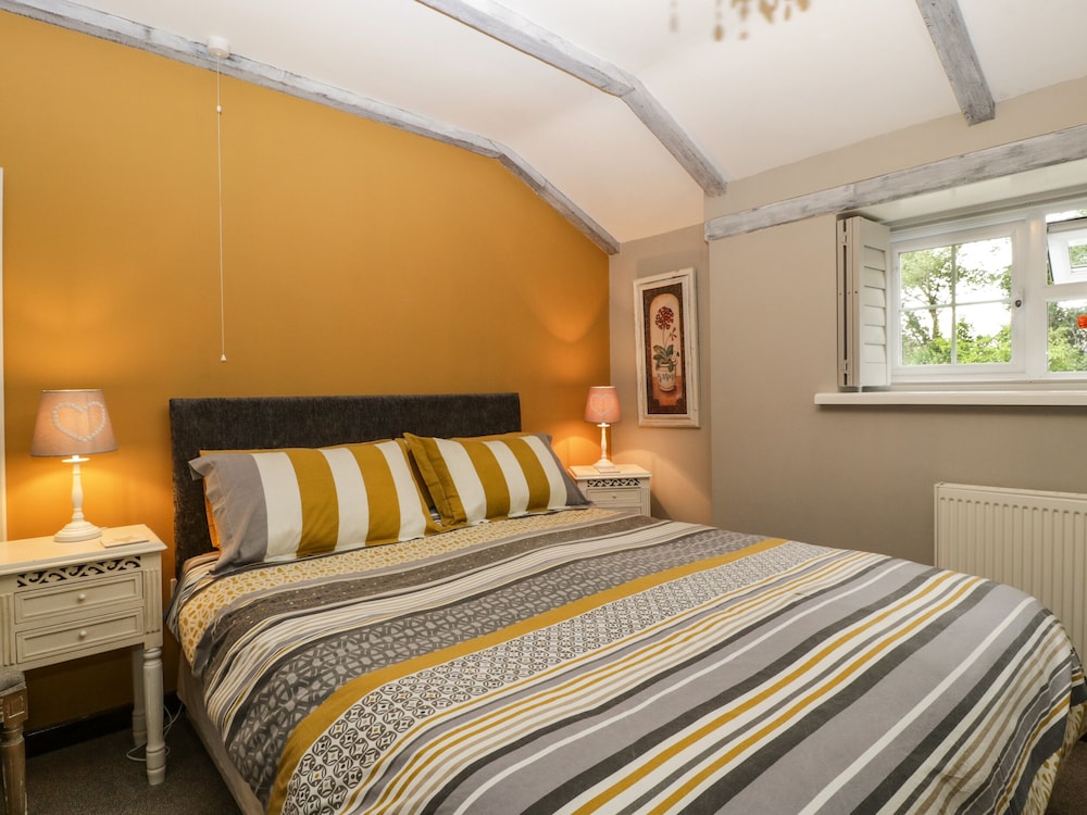 Pear Tree Cottage