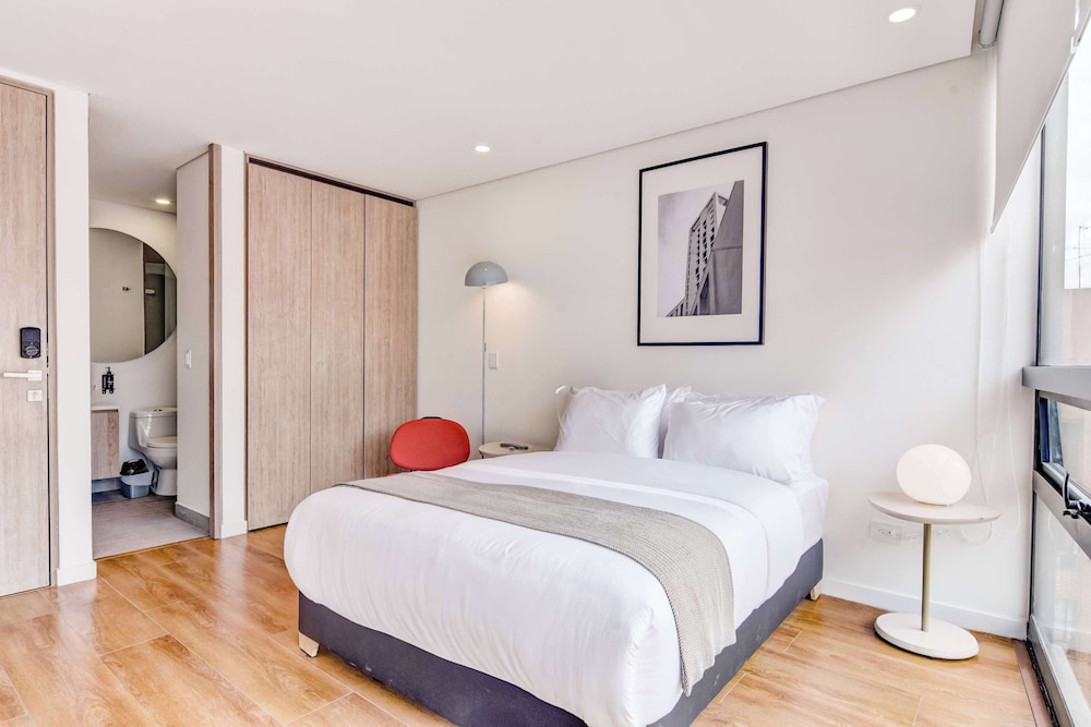 w Beautiful Loft in the Heart of Bogot