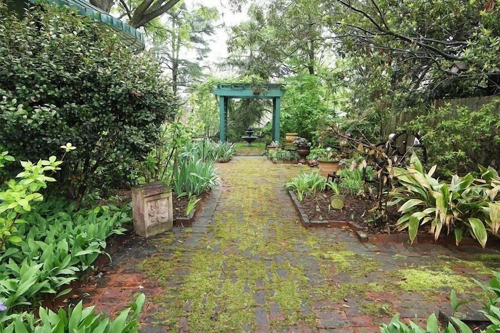 Double Oaks Bed and Breakfast, photo 27