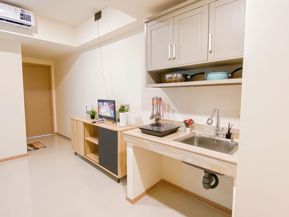 Calm Comfortable 2Br At Meikarta Apartment