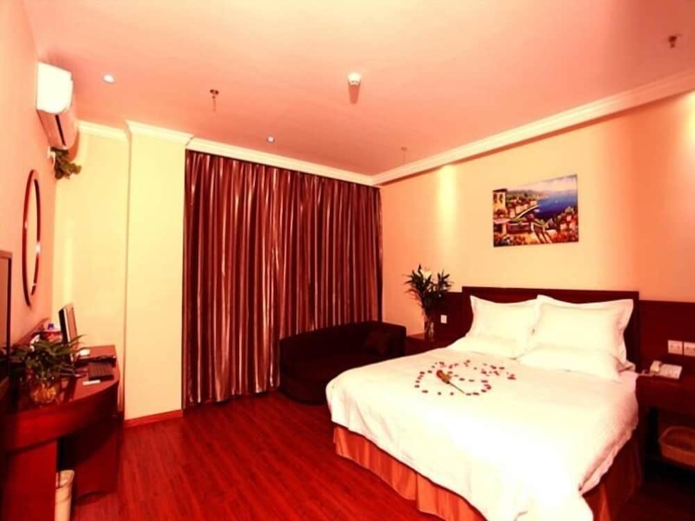 GreenTree Inn Hefei Economic Development Zone Penglai Road Express Hotel