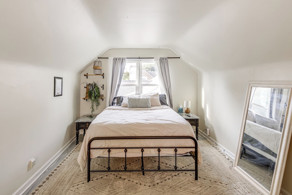 2 Blocks to Main St: Walkable Beech Grove Home!