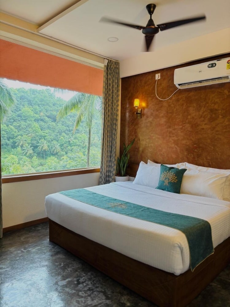 Vayalada Garden resort