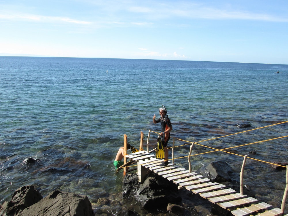 Camiguin Volcan Beach Eco Retreat & Dive Resort