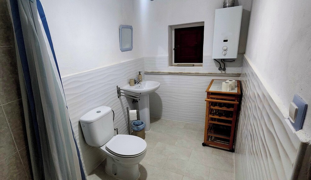 Casita-1 To 7guests-private/pool-patio-bbq-parking