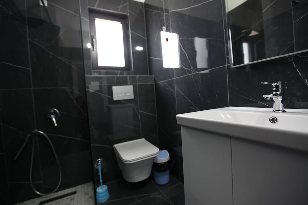 Irdi Aparthotel