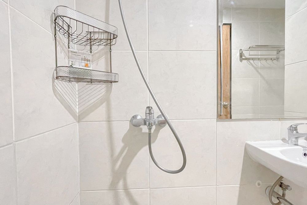 Cozy Studio Room At Delft Ciputra Makassar Apartment