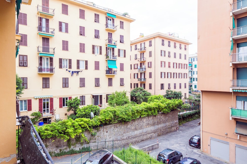 Spacious flat with Balcony