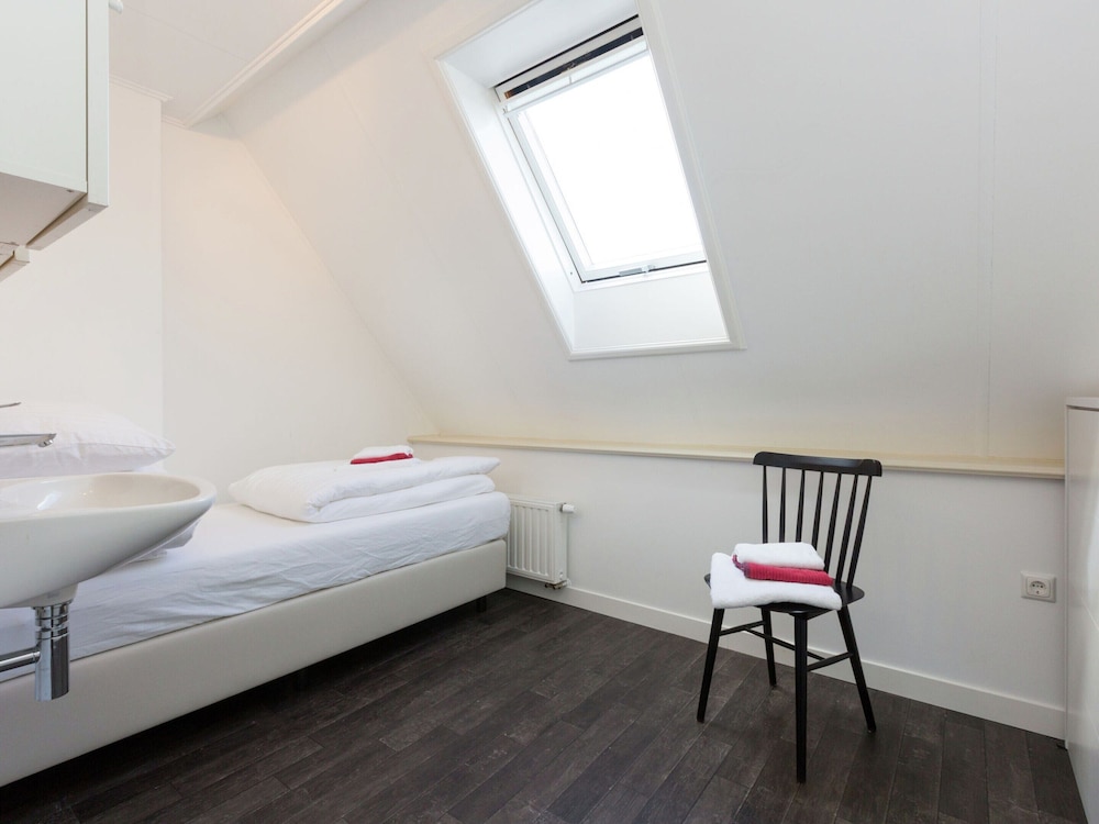 Luxury Apartment With sun Shower at the Edge of the Beautiful Oostkapelle view 5