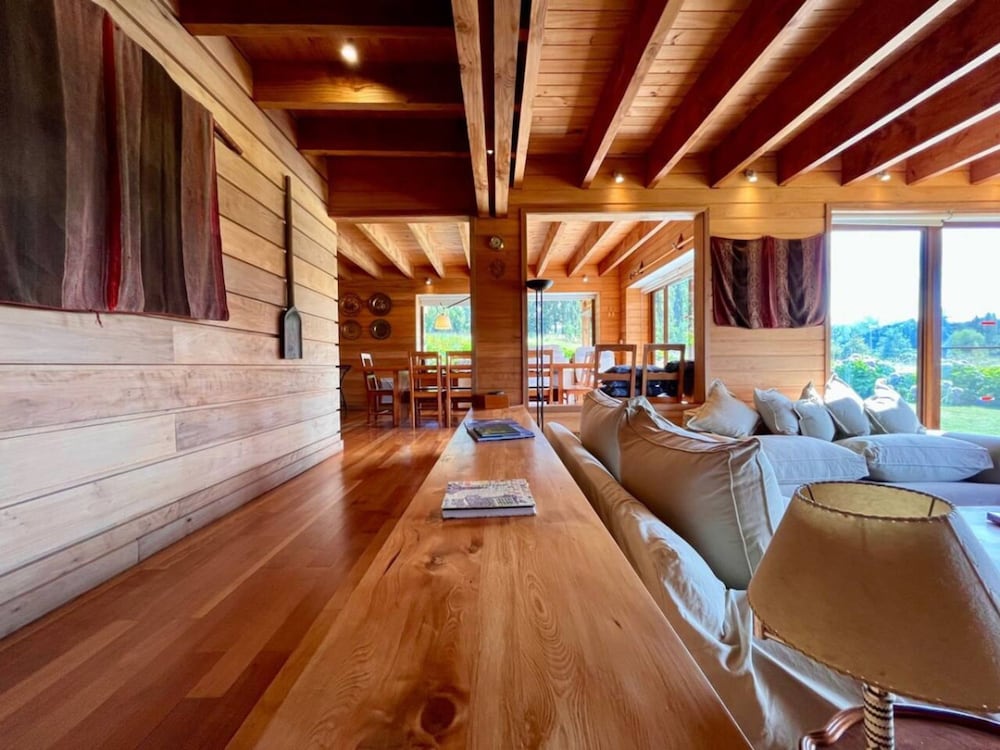 Modern Rustic House Playa El Monje Laundry Wifi