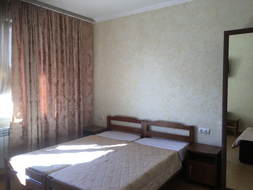 Antonina Guest House