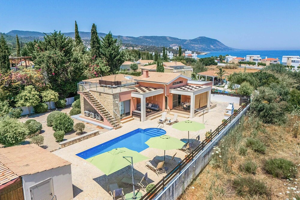 Villa Thalassa Hideaway