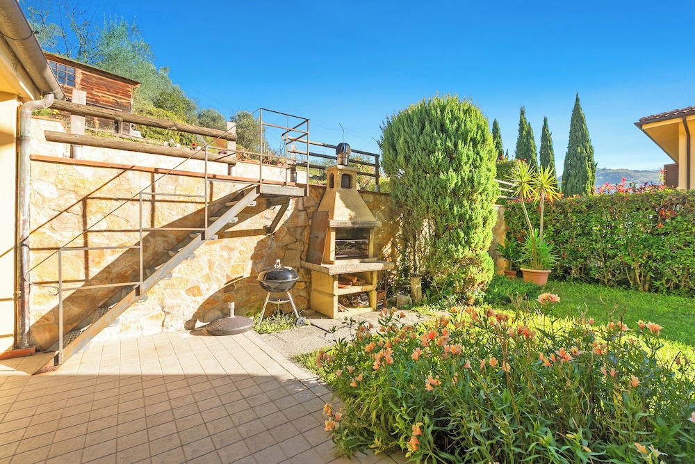 Comfortable House With Pool&lovely View