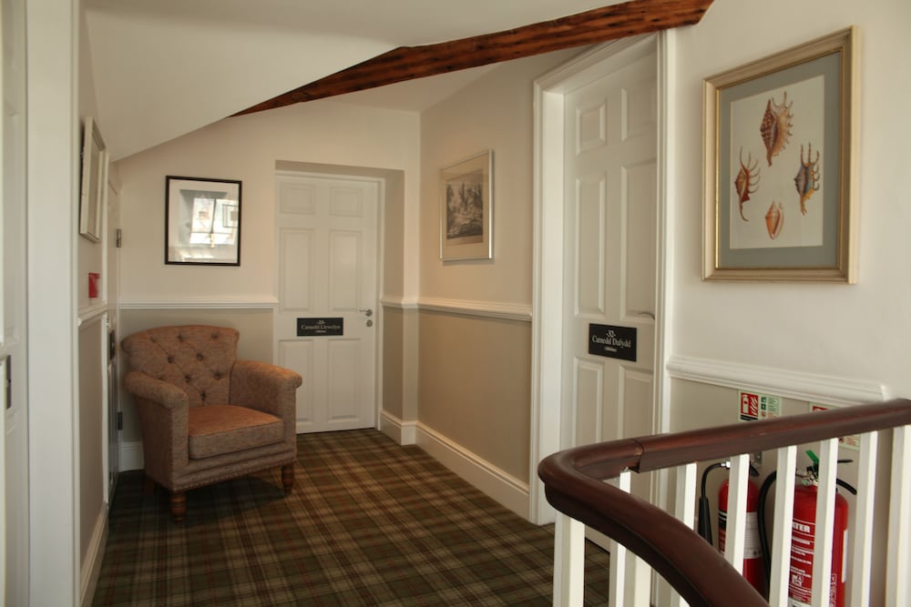 The Erskine Arms