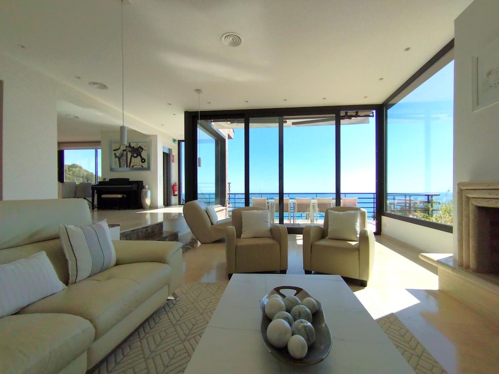Sitges Spaces Sea View Villa