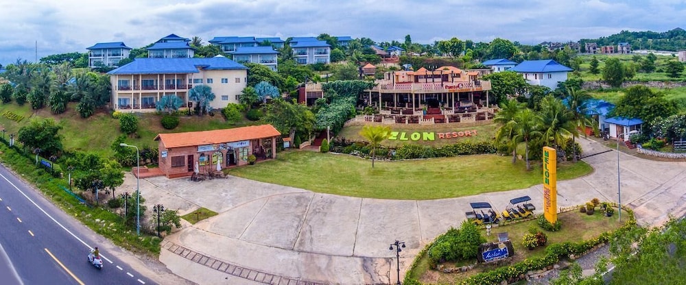 Melon Resort Mũi Né