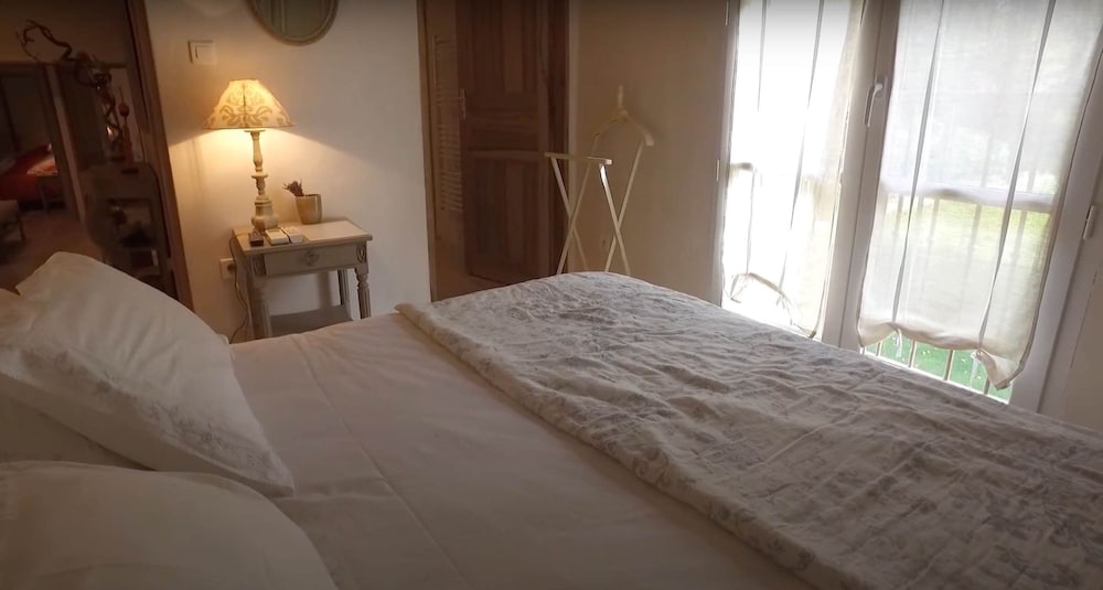 Bastide de Charme Private Pool in Heart of Luberon