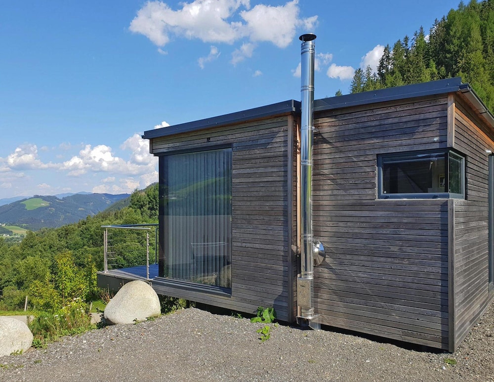 Loft in Gaal Near Ski Slope & Hiking Trails