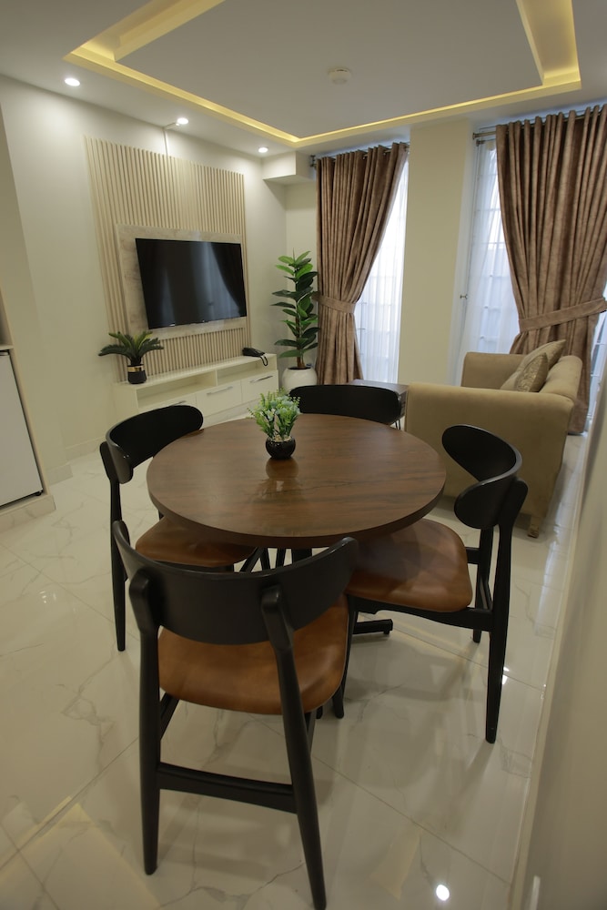 ZAR Luxury Suites Murree