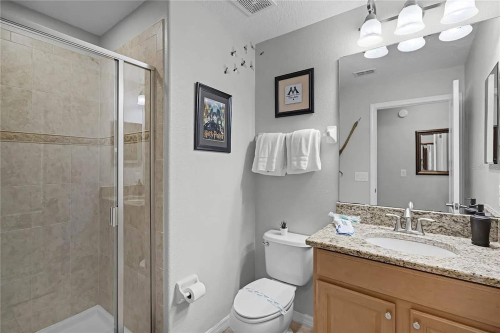 Themed 5Bd Paradise Palms Close to Disney w Pool 8951