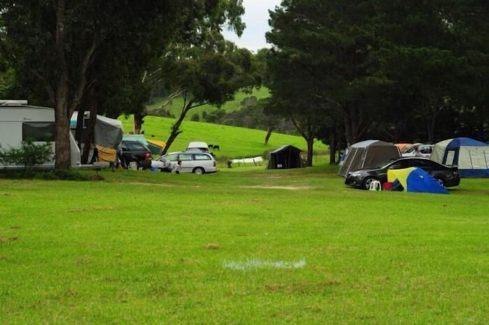 Lakes Caravilla Caravan Park