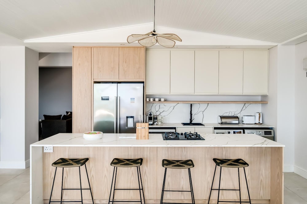 Ocean View Camps Bay 3bed Sapphire Tide Terrace