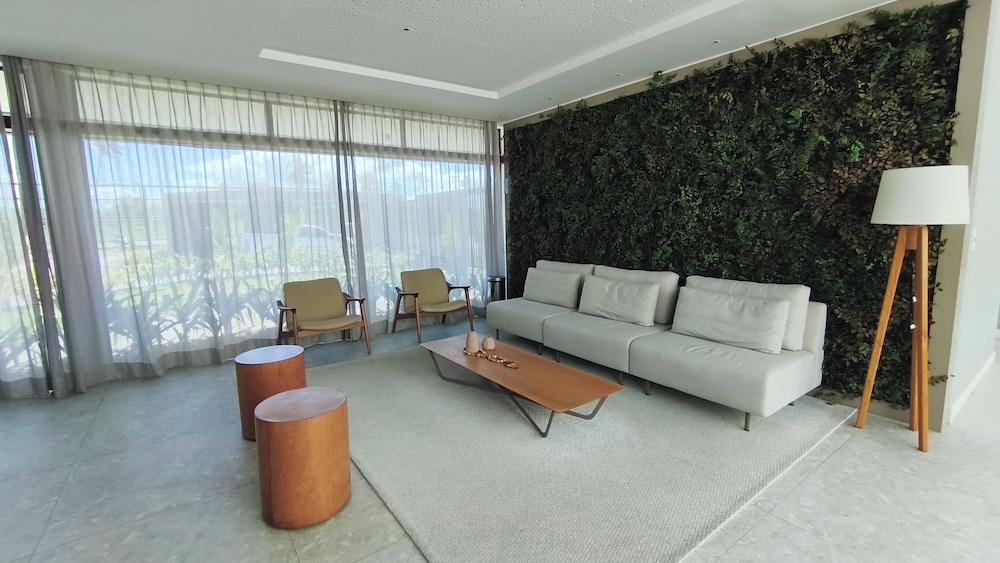 Beach Class Summer Residence